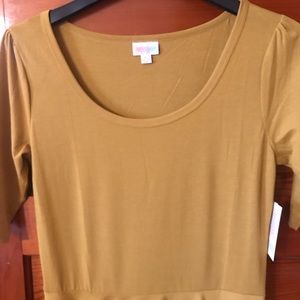 NWT Lularoe mustard Nicole. Large